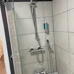 Bridge Luxury ويتبي
