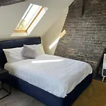 Bridge Luxury * ويتبي