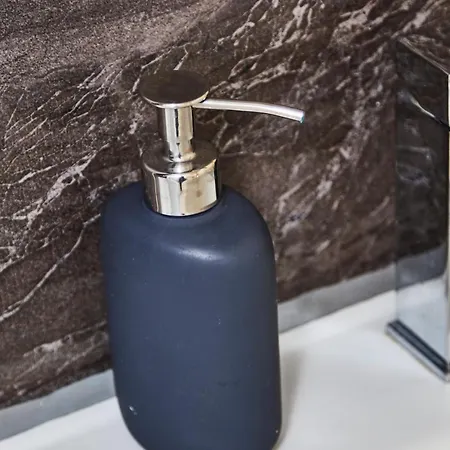 Apartment Bridge Luxury