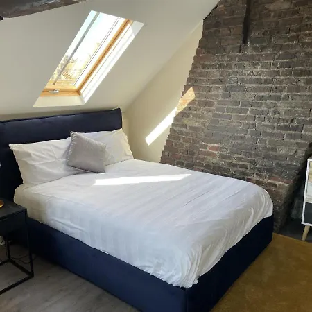 Bridge Luxury * Whitby