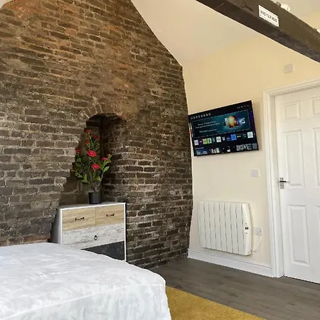 Bridge Luxury Apartment