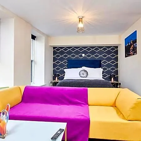 Bridge Luxury Apartment