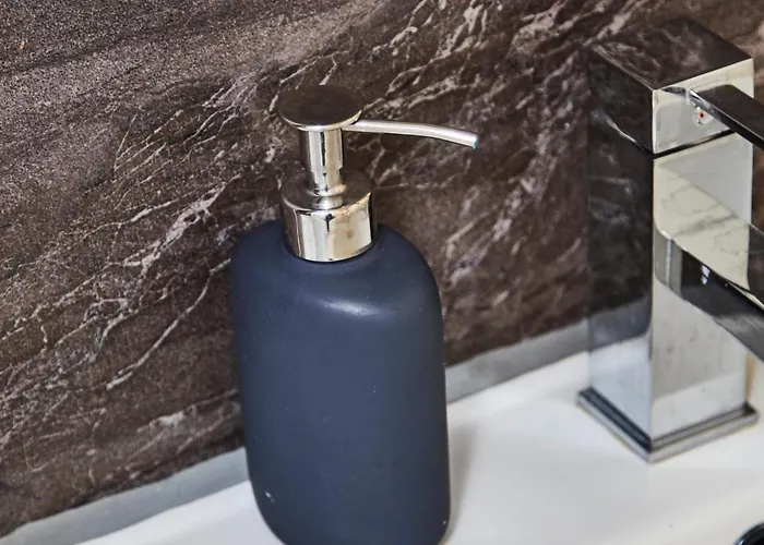 Apartment Bridge Luxury