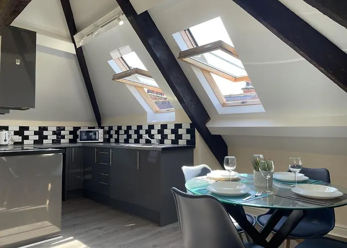 Bridge Luxury Apartment Whitby