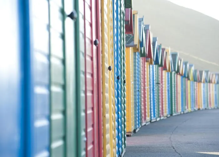 Bridge Luxury Apartment Whitby